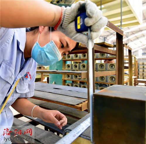 洛陽耐菲爾 以科技創(chuàng)新鑄就卓越品牌，引領耐火材料走向世界